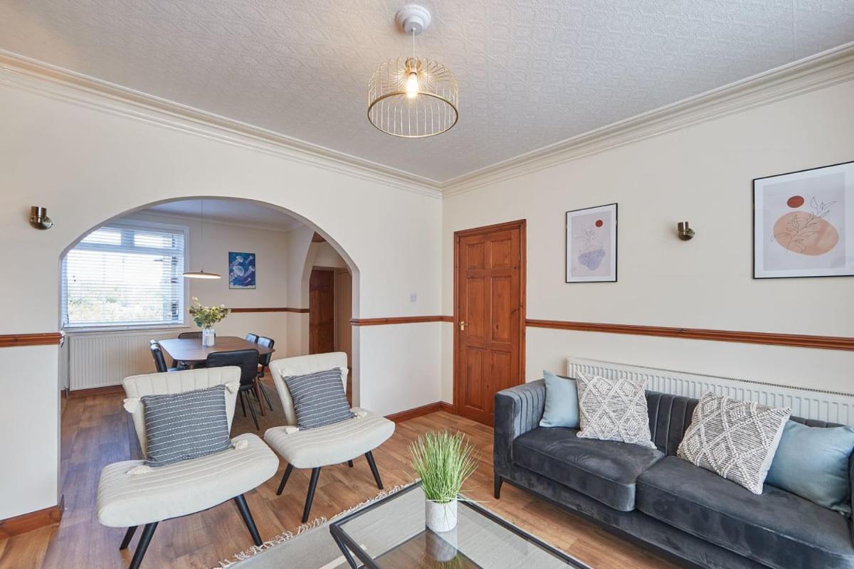 Blue Sky 3 Bedroom Cottage Whitby Exteriör bild